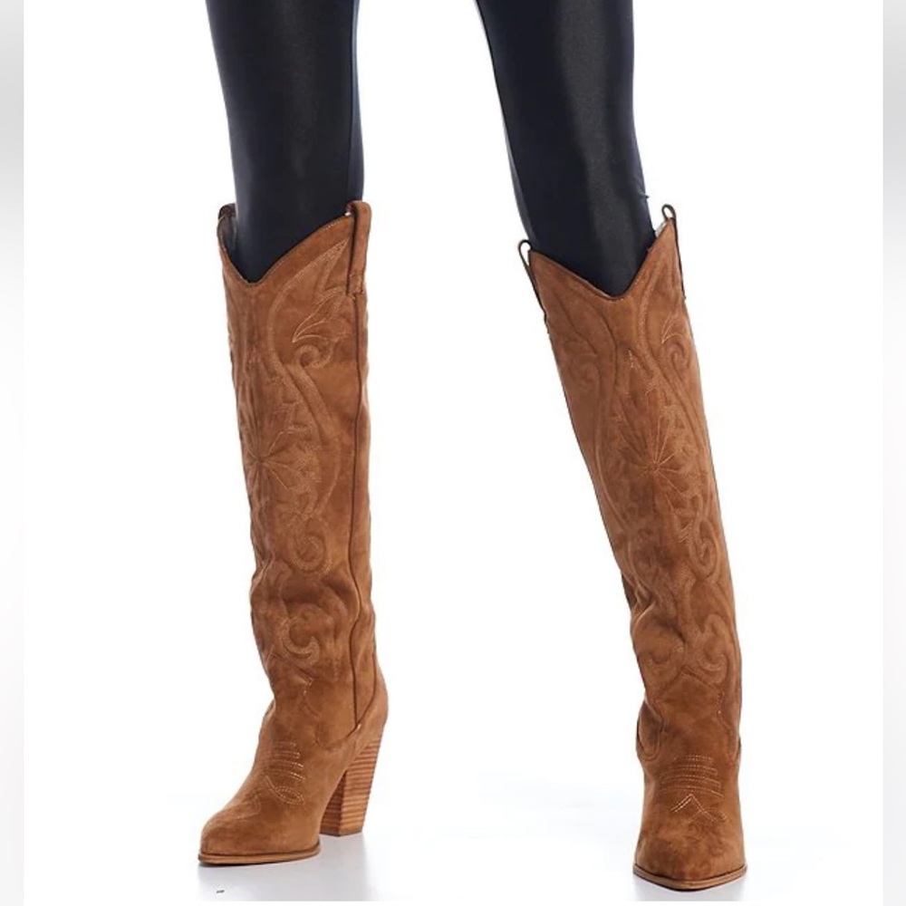 Steve Madden knee high brown western/cowboy boots. Festival. Worn once. Sz 6 💜